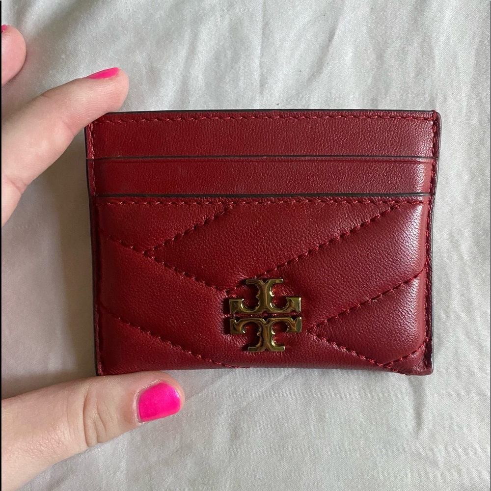 ❗️LAST CHANCE❗️Tory Burch Red Kira Chevron Card Case